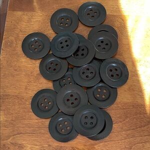 Set of 20 Large Walnut Brown Buttons